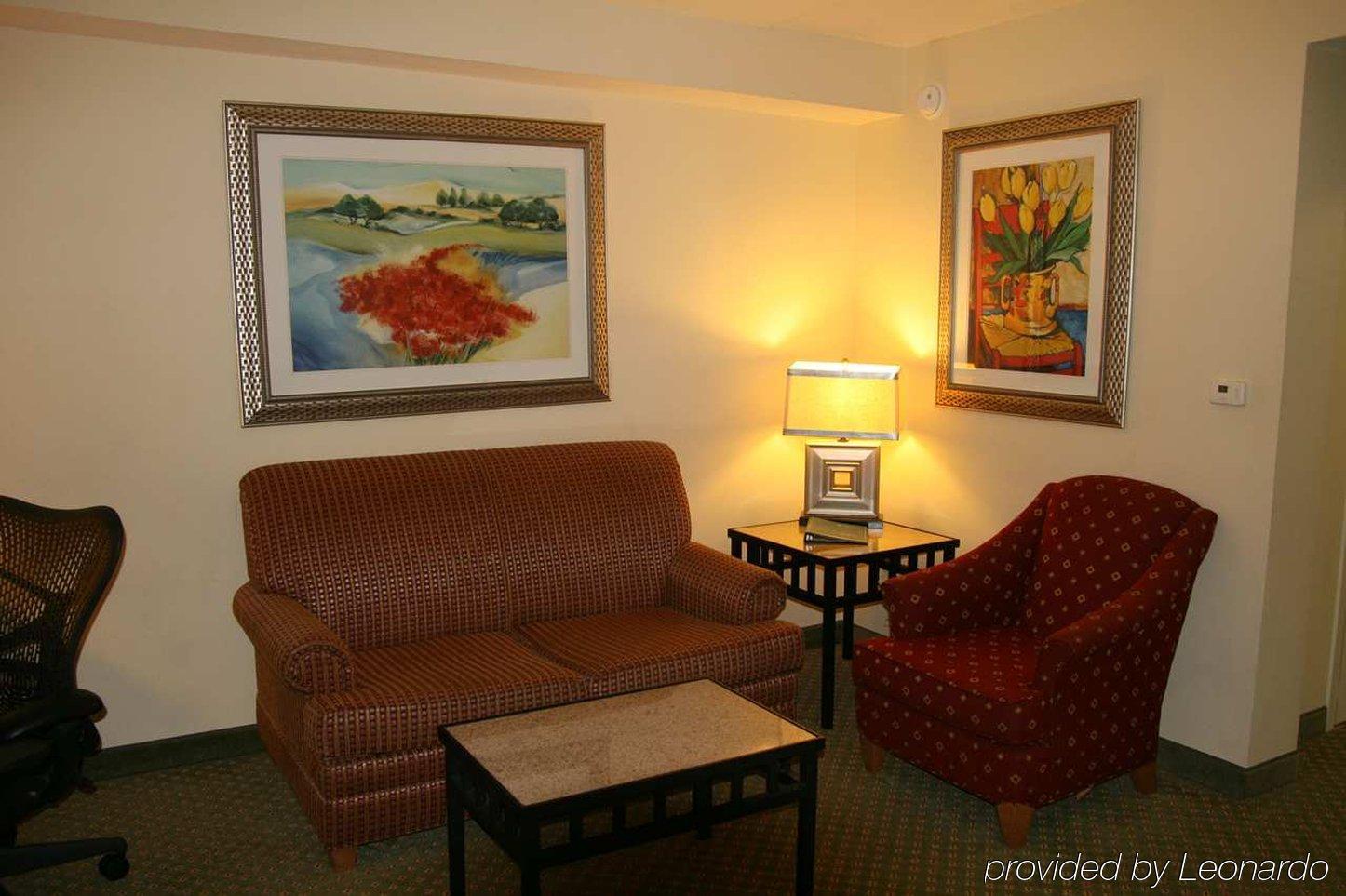 Hilton Garden Inn Atlanta Airport/Millenium Center Rum bild