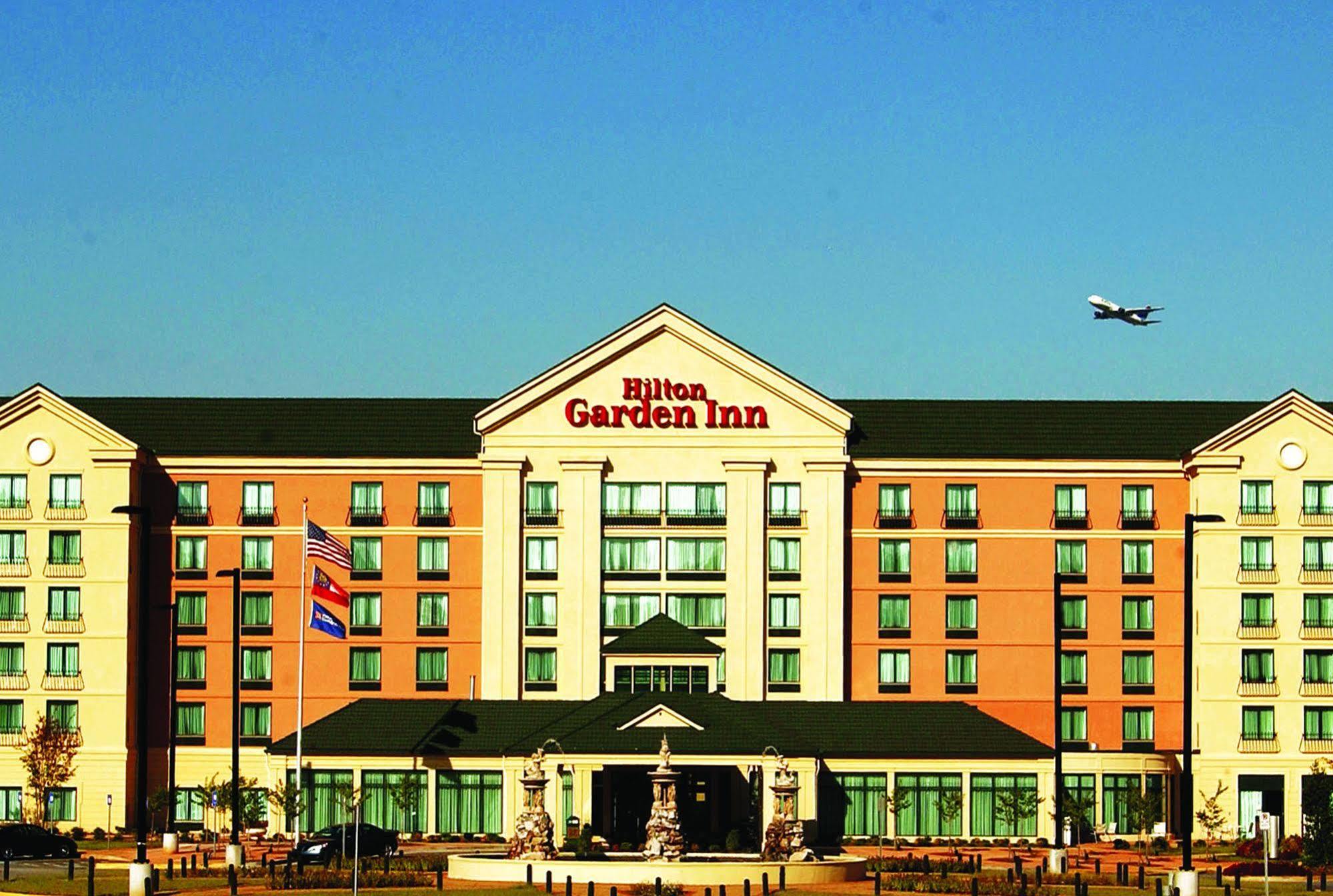 Hilton Garden Inn Atlanta Airport/Millenium Center Exteriör bild