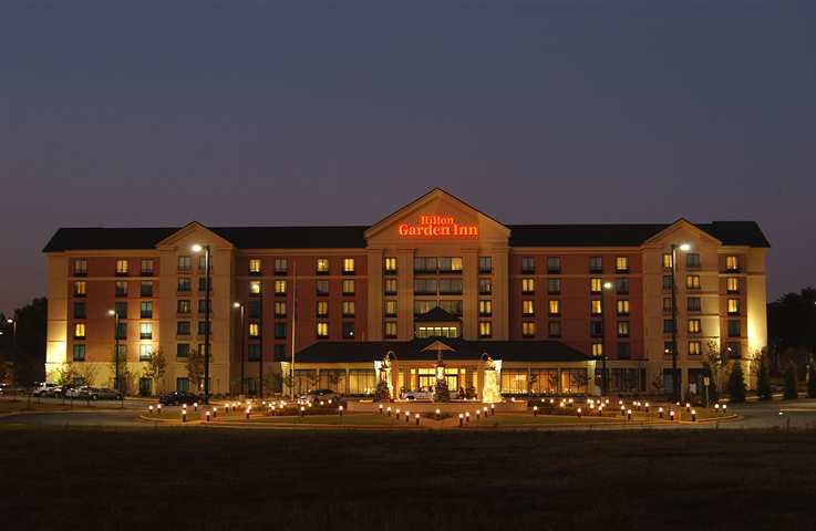 Hilton Garden Inn Atlanta Airport/Millenium Center Exteriör bild